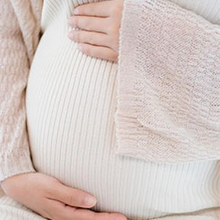 决策包含两6️⃣〽个层面：一是确🇭🇹定总投资规🙉🐪模以确保0️⃣